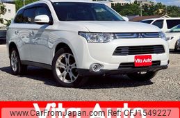 mitsubishi outlander 2013 CFJ1549227
