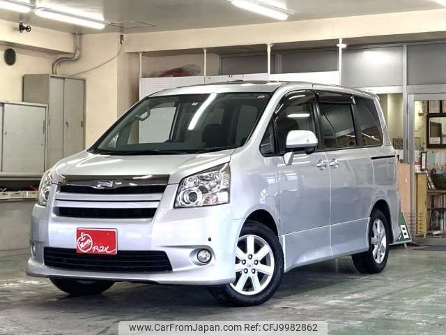 toyota noah 2009 -TOYOTA--Noah DBA-ZRR70W--ZRR70-0233280---TOYOTA--Noah DBA-ZRR70W--ZRR70-0233280- image 1