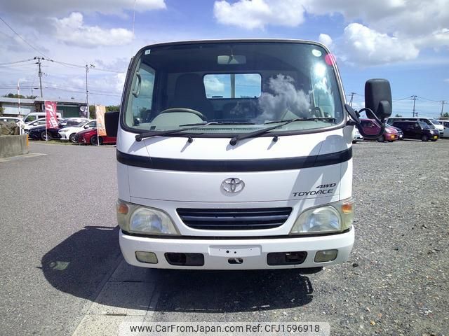 toyota toyoace 2004 CFJ1596918 image 2