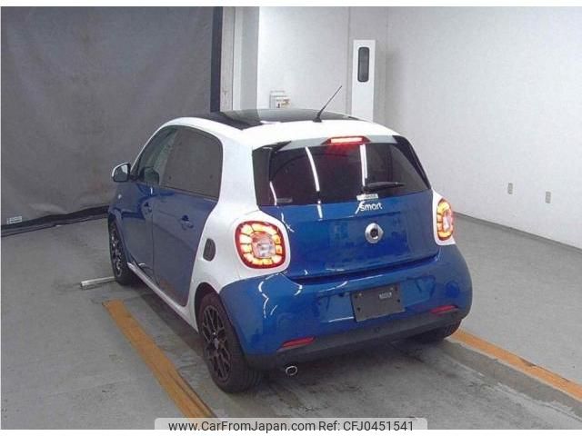 smart forfour 2017 quick_quick_DBA-453044_WME4530442Y129454 image 2