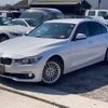 bmw 3-series 2018 GOO_JP_700070884830250312018 image 3