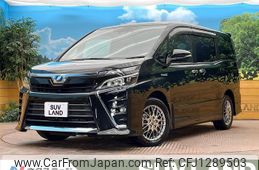 toyota voxy 2018 quick_quick_ZWR80W_ZWR80-0345222