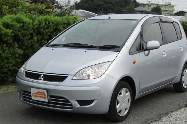 mitsubishi colt 2011 CFJ0267875 image 1