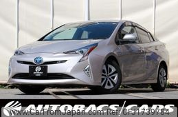 toyota prius 2017 CFJ1739784