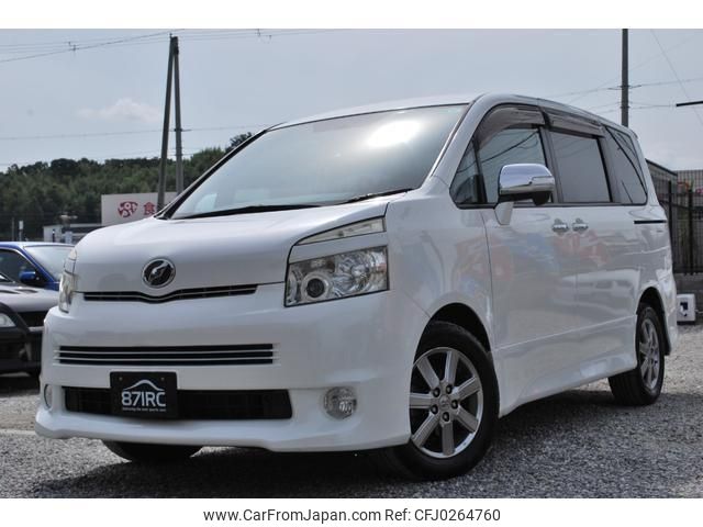 toyota voxy 2010 -TOYOTA--Voxy ZRR70W--ZRR70-0301658---TOYOTA--Voxy ZRR70W--ZRR70-0301658- image 1