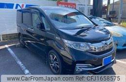 honda stepwagon 2016 CFJ1658575