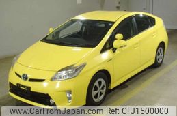 toyota prius 2013 CFJ1500000