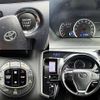 toyota voxy 2014 CFJ1749386 image 3