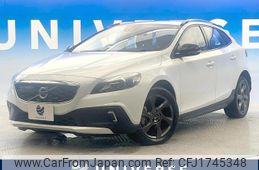 volvo v40 2015 CFJ1745348