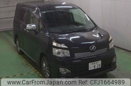 toyota voxy 2012 CFJ1664989