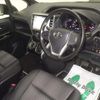 toyota voxy 2018 CFJ1511637 image 4