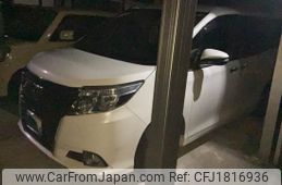 toyota esquire 2017 CFJ1816936