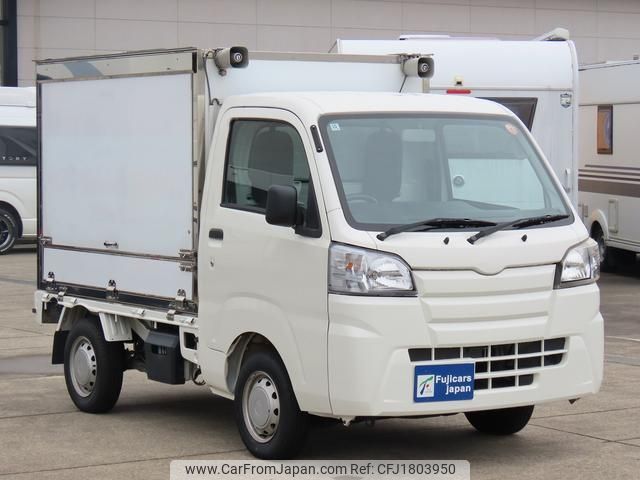 daihatsu hijet-truck 2017 CFJ1803950 image 2