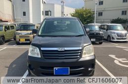 toyota noah 2002 CFJ1606007