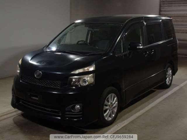 toyota voxy 2011 -TOYOTA--Voxy DBA-ZRR70W--ZRR70-0427045---TOYOTA--Voxy DBA-ZRR70W--ZRR70-0427045- image 1