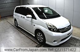 toyota isis 2012 CFJ1571422