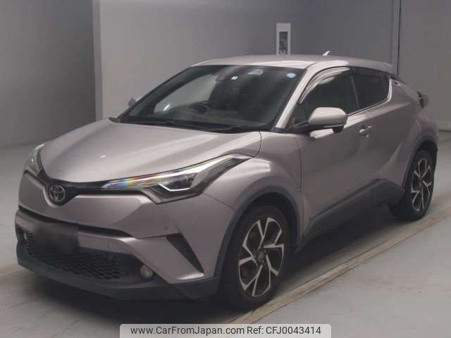 toyota c-hr 2017 -TOYOTA--C-HR DBA-NGX50--NGX50-2010805---TOYOTA--C-HR DBA-NGX50--NGX50-2010805- image 1