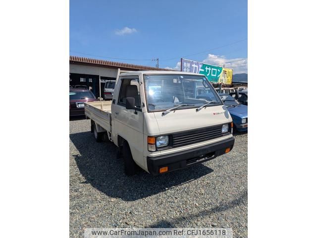 mitsubishi delica-truck 1987 CFJ1656118 image 2