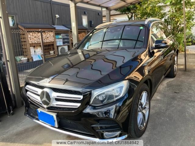 mercedes-benz glc-class 2017 CFJ1864942 image 2