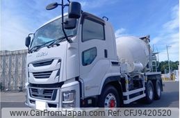 isuzu giga 2020 CFJ9420520