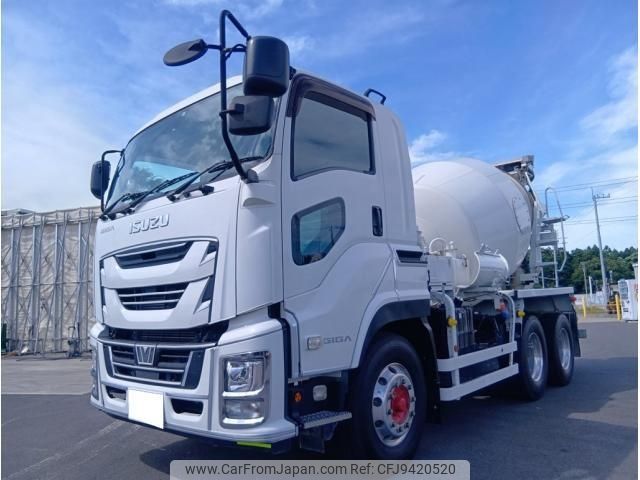 isuzu giga 2020 CFJ9420520 image 1