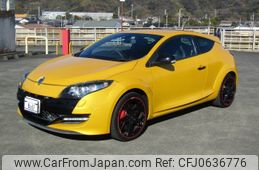 renault megane 2014 -RENAULT 【静岡 301ﾀ2802】--Renault Megane DZF4R--D0686309---RENAULT 【静岡 301ﾀ2802】--Renault Megane DZF4R--D0686309-