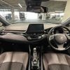 toyota c-hr 2016 -TOYOTA--C-HR DAA-ZYX10--ZYX10-2002394---TOYOTA--C-HR DAA-ZYX10--ZYX10-2002394- image 2