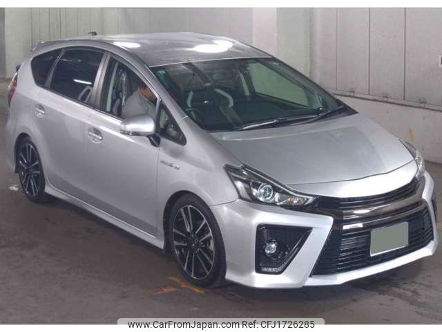 toyota prius-α 2017 CFJ1726285 image 1