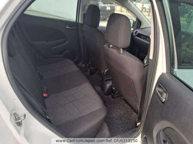 mazda demio 2011 TE1146 image 2