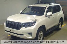 toyota land-cruiser-prado 2019 -TOYOTA--Land Cruiser Prado LDA-GDJ150W--GDJ150-0042242---TOYOTA--Land Cruiser Prado LDA-GDJ150W--GDJ150-0042242-