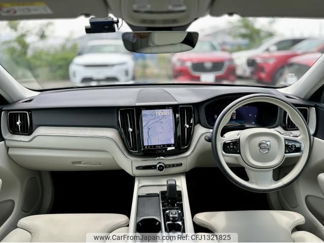 volvo xc60 2023 quick_quick_UB420TXCM2_LYVUZL1M9RB741676 image 2