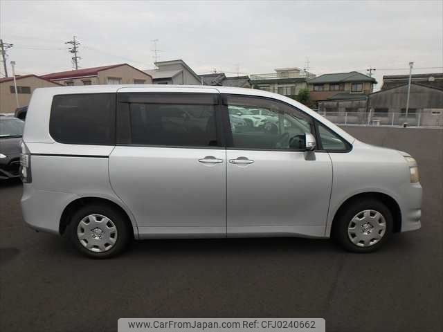 toyota voxy 2007 NIKYO_ZG61152 image 1