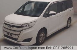 toyota noah 2017 -TOYOTA--Noah DBA-ZRR80Gｶｲ--ZRR80-0368498---TOYOTA--Noah DBA-ZRR80Gｶｲ--ZRR80-0368498-