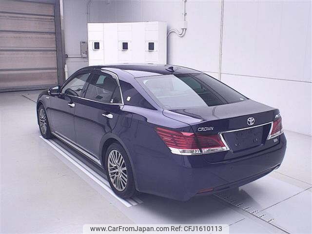 toyota crown-majesta 2013 CFJ1610113 image 2