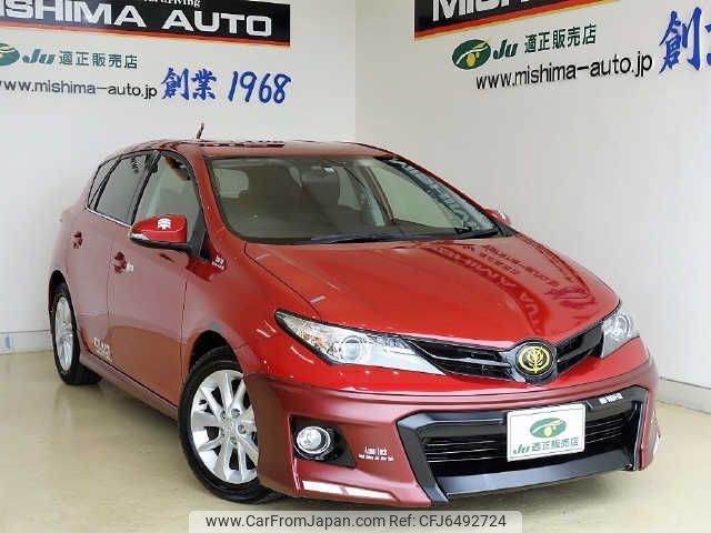 Auris ハープ本体 赤 スウェーデン製 Amazon.co.jp: Toyota 1/30 Auris Hybrid AURIS Late Color