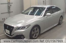 toyota crown 2018 CFJ1567969