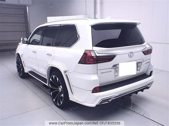 lexus lx 2015 CFJ1835336 image 2
