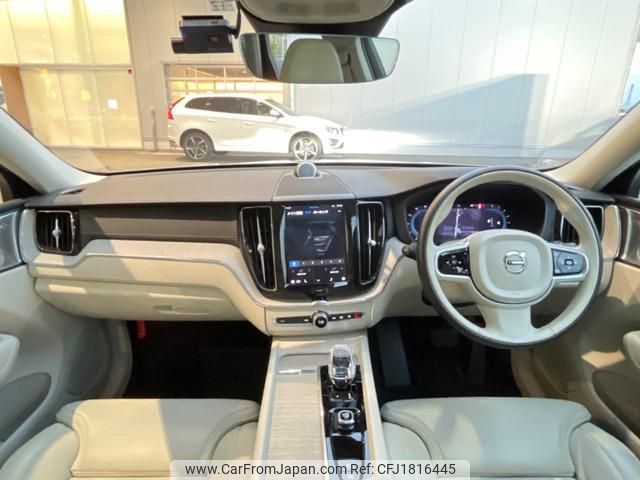 volvo xc60 2022 CFJ1816445 image 2