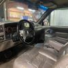 chevrolet suburban 1996 GOO_JP_700030319130231111002 image 9