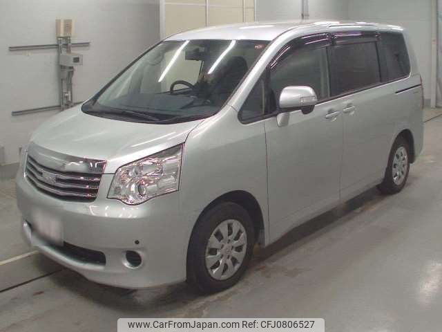 toyota noah 2012 -TOYOTA 【横浜 537ﾇ 812】--Noah DBA-ZRR70Gｶｲ--ZRR70-0528439---TOYOTA 【横浜 537ﾇ 812】--Noah DBA-ZRR70Gｶｲ--ZRR70-0528439- image 1