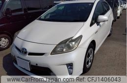 toyota prius 2013 CFJ1406043