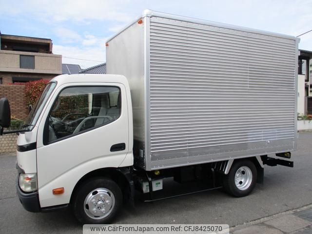 toyota dyna-truck 2011 GOO_NET_EXCHANGE_0200468A30230325W001 image 1