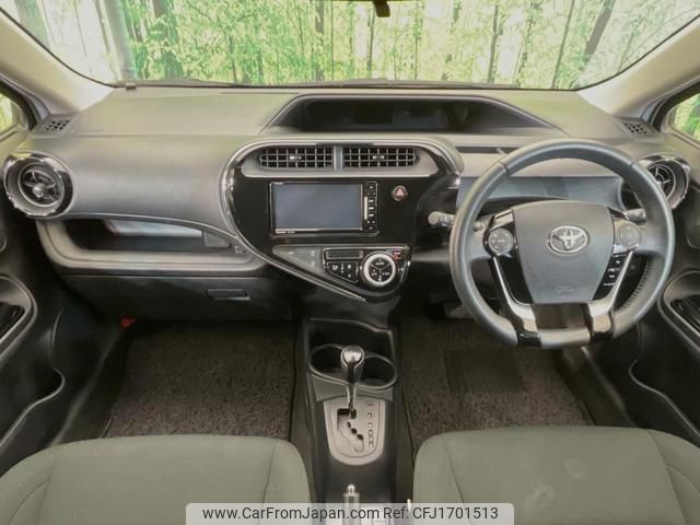 toyota aqua 2018 CFJ1701513 image 2