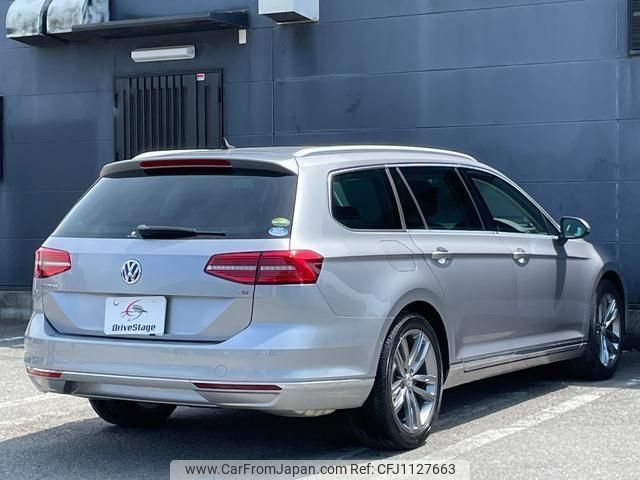 volkswagen passat-variant 2017 quick_quick_3CCZE_WVWZZZ3CZJE021300 image 2