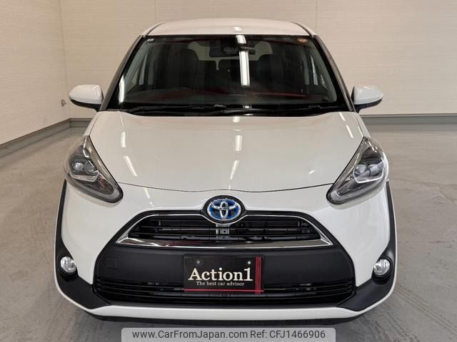 toyota sienta 2018 488 image 2