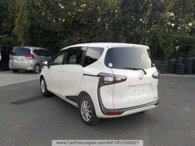 toyota sienta 2016 CFJ1659027 image 2