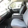 toyota hiace-commuter 2011 GOO_JP_700056043930250714003 image 3
