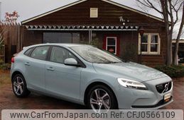 volvo v40 2018 quick_quick_DBA-MB4154T_YV1MV2920J2489220