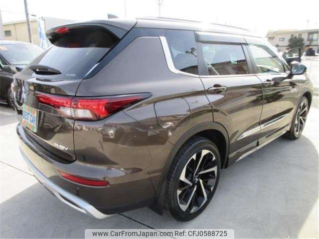 mitsubishi outlander-phev 2022 -MITSUBISHI 【大宮 354】--Outlander PHEV GN0W--GN0W-0107831---MITSUBISHI 【大宮 354】--Outlander PHEV GN0W--GN0W-0107831- image 2