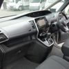 nissan serena 2019 24631402 image 33